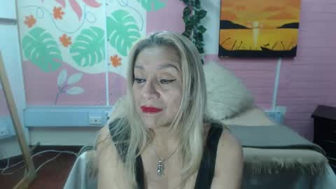 VALERIA online show from May 20, 2026, 4:02 pm