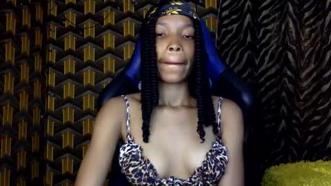 Deslimbody online show from February 15, 2026, 2:47 pm