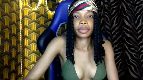 Deslimbody online show from May 4, 2026, 1:12 am