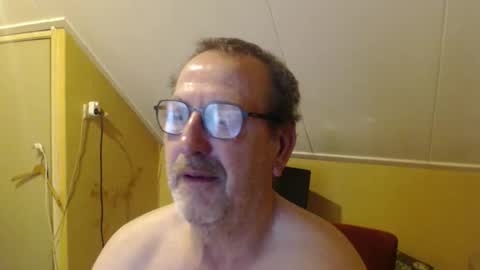 destelp online show from September 11, 2025, 10:21 pm