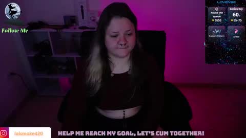 Snapshot of destroyall420 chatting on February 11, 2025, 1:41 am Lola Bdsm and fries online show from February 11, 2025, 1:41 am