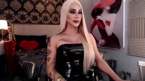 Snapshot of destroyermistressxxx chatting on February 22, 2026, 7:01 pm destroyermistressxxx online show from February 22, 2026, 7:01 pm