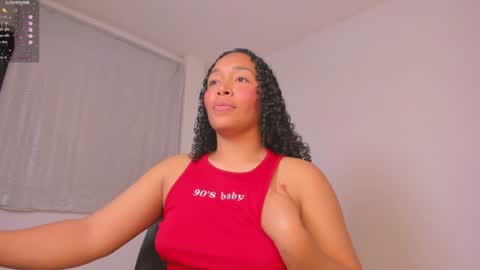 desty_y online show from July 23, 2026, 12:13 am