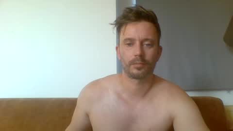 Snapshot of deutero1986 chatting on July 15, 2026, 4:12 pm deutero1986 online show from July 15, 2026, 4:12 pm