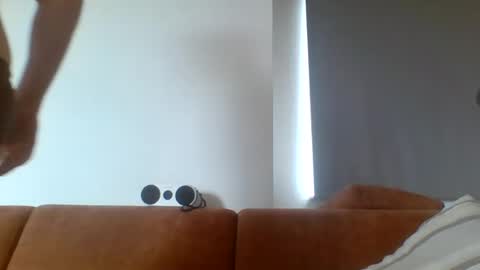 Snapshot of deutero1986 chatting on July 18, 2026, 2:10 pm deutero1986 online show from July 18, 2026, 2:10 pm