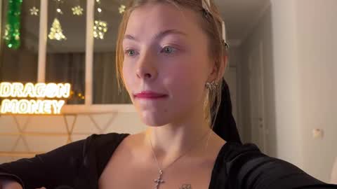 Snapshot of deva_alice chatting on December 9, 2024, 4:58 pm Id be happy to have a steamy stream girl online show from December 9, 2024, 4:58 pm