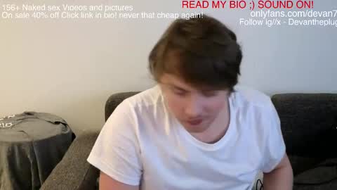 Devan online show from March 3, 2025, 5:39 pm