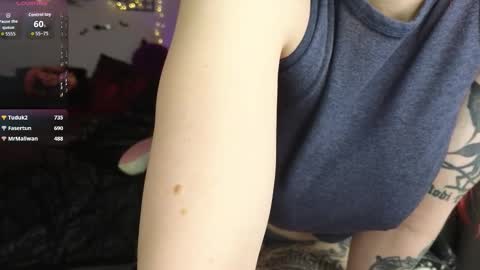 devil_s_bride online show from February 27, 2026, 2:06 pm