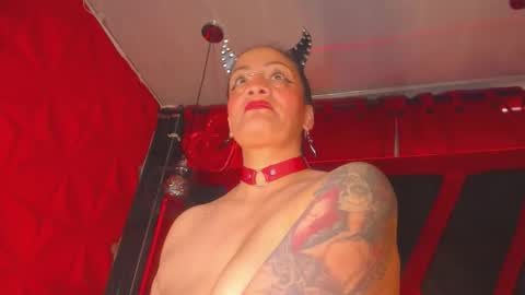 Snapshot of devil_taylorx chatting on January 14, 2026, 4:12 pm devil_taylorx online show from January 14, 2026, 4:12 pm