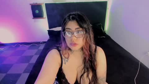  L I NA  online show from January 31, 2025, 11:56 pm