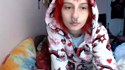 poutyangel online show from June 30, 2026, 8:32 pm