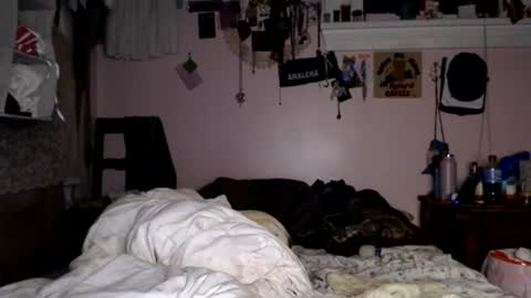 poutyangel online show from July 2, 2026, 7:47 am