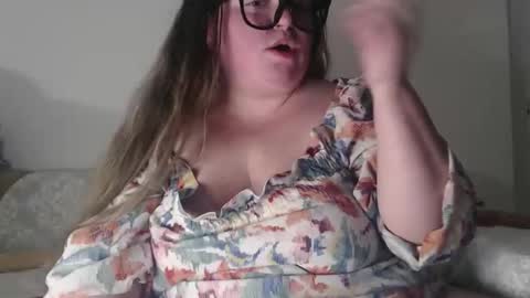 Snapshot of devilschick chatting on February 12, 2026, 1:11 am DevilsChick -- OF online show from February 12, 2026, 1:11 am