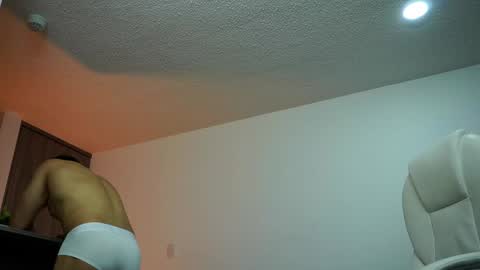 Devin Hunter online show from January 11, 2025, 1:27 am