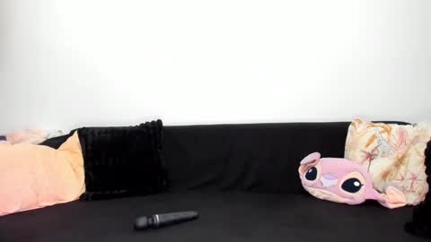 Snapshot of devinesex chatting on January 12, 2026, 7:02 am Misha online show from January 12, 2026, 7:02 am