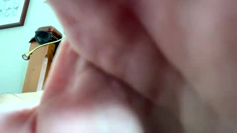 Snapshot of deviousdixk chatting on December 5, 2024, 11:51 pm Auzzy Dream online show from December 5, 2024, 11:51 pm