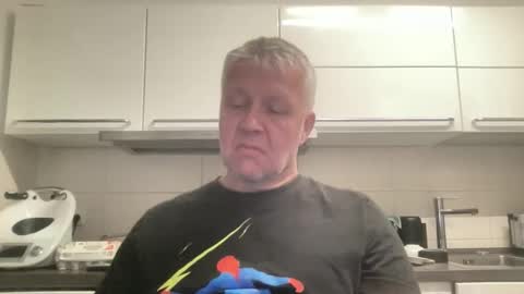 Snapshot of devon_nite chatting on September 21, 2025, 9:49 pm Devon online show from September 21, 2025, 9:49 pm