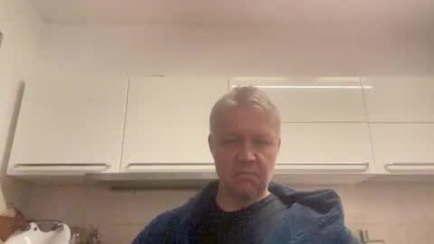 Devon online show from February 15, 2026, 11:01 pm