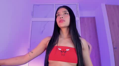 Sara 3 online show from June 1, 2026, 7:59 pm