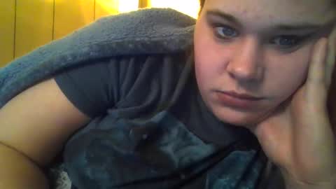 Snapshot of devykitten2018 chatting on January 29, 2025, 10:22 pm devykitten online show from January 29, 2025, 10:22 pm