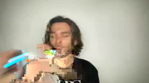 devyy333 online show from September 13, 2025, 7:41 am