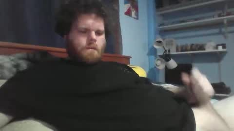 Snapshot of dew214 chatting on November 6, 2025, 9:37 pm dew214 online show from November 6, 2025, 9:37 pm