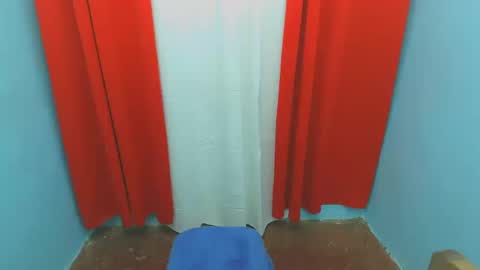 Snapshot of dexie121698 chatting on February 24, 2025, 4:26 pm dexie121698 online show from February 24, 2025, 4:26 pm