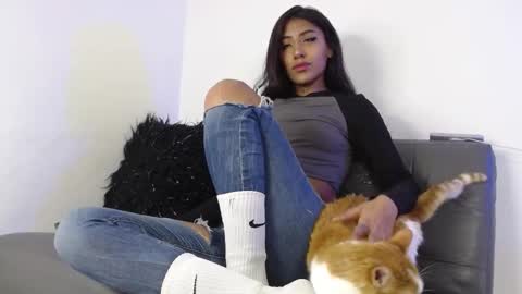 Deysha online show from February 2, 2026, 1:21 pm