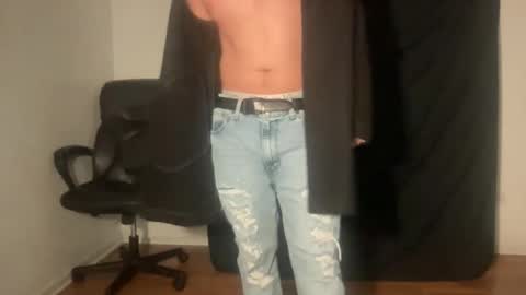 Snapshot of dforu333 chatting on December 5, 2025, 4:14 pm dforu333 online show from December 5, 2025, 4:14 pm