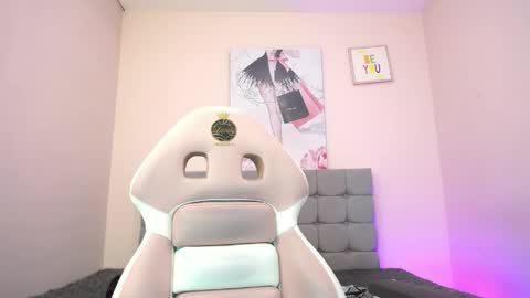 Snapshot of dhalton_x chatting on April 15, 2026, 3:24 am Dhalton online show from April 15, 2026, 3:24 am