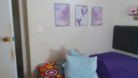 Paola online show from January 24, 2025, 2:41 pm