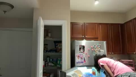 Dolly online show from February 3, 2026, 6:40 am