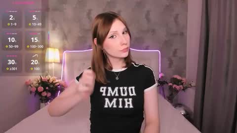 Snapshot of di_moore chatting on October 4, 2025, 6:44 am I EEO my schedule this week Thu - Sat 23000800 Sun 08001600 UTC3 online show from October 4, 2025, 6:44 am