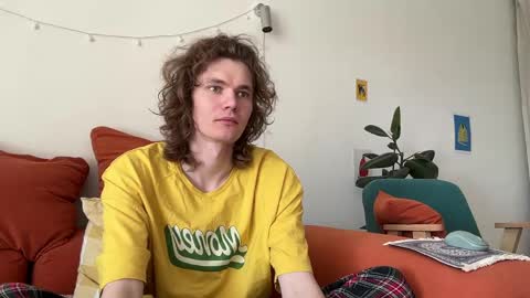 Di Alex online show from April 10, 2026, 8:30 am