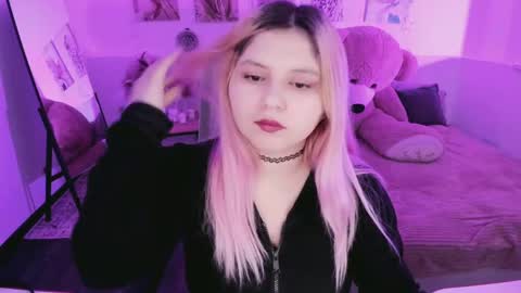 Dia online show from March 17, 2026, 6:55 pm