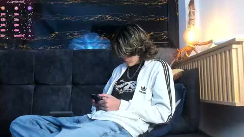 Snapshot of diamond_twink chatting on October 30, 2025, 3:52 am diamond_twink online show from October 30, 2025, 3:52 am