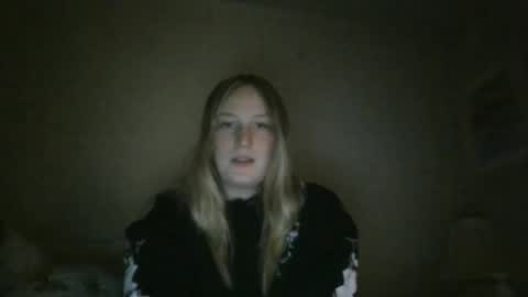 Snapshot of diamondj2104 chatting on November 14, 2025, 2:54 am diamondj2104 online show from November 14, 2025, 2:54 am