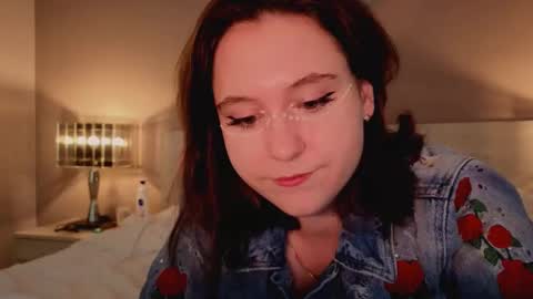 Snapshot of diana_floweri chatting on October 26, 2025, 6:08 am Diana online show from October 26, 2025, 6:08 am