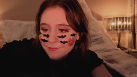 Snapshot of diana_floweri chatting on October 31, 2025, 6:25 am Diana online show from October 31, 2025, 6:25 am