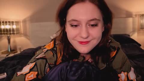 Snapshot of diana_floweri chatting on November 2, 2025, 2:47 am Diana online show from November 2, 2025, 2:47 am