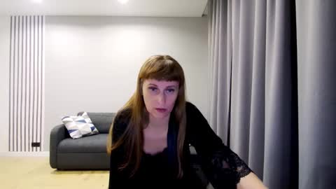 Snapshot of diana_meridor chatting on December 8, 2024, 10:14 pm diana_meridor online show from December 8, 2024, 10:14 pm