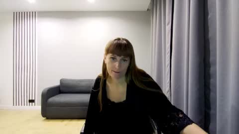 Snapshot of diana_meridor chatting on December 23, 2024, 2:45 am diana_meridor online show from December 23, 2024, 2:45 am