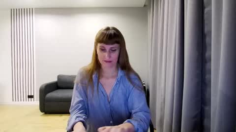 Snapshot of diana_meridor chatting on February 4, 2025, 9:52 pm diana_meridor online show from February 4, 2025, 9:52 pm