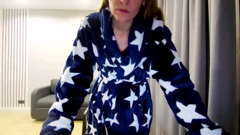 Snapshot of diana_meridor chatting on February 17, 2025, 5:14 am diana_meridor online show from February 17, 2025, 5:14 am