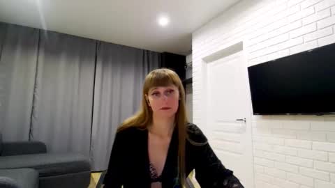 Snapshot of diana_meridor chatting on September 28, 2025, 10:26 pm diana_meridor online show from September 28, 2025, 10:26 pm