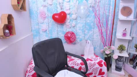 Diana online show from February 14, 2025, 2:54 pm