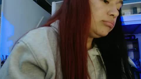 Snapshot of diana_smit_ chatting on December 18, 2024, 5:15 am diana online show from December 18, 2024, 5:15 am