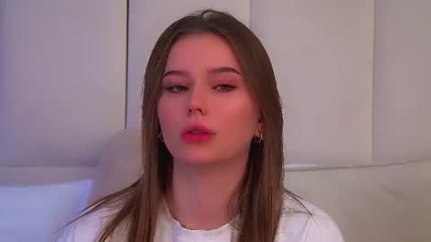 Snapshot of dianabecker chatting on June 25, 2026, 6:34 pm Diana online show from June 25, 2026, 6:34 pm