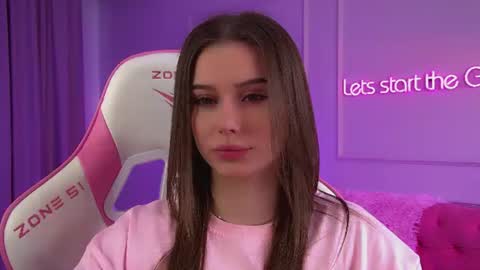 Snapshot of dianabecker chatting on June 27, 2026, 6:51 am Diana online show from June 27, 2026, 6:51 am