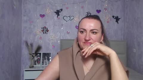 Snapshot of dianamgg chatting on March 9, 2025, 1:15 pm Diana online show from March 9, 2025, 1:15 pm